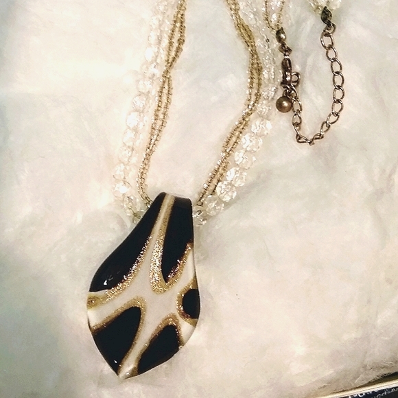 Murano Glass Pendant on Beaded Necklace Chains - Picture 5 of 10